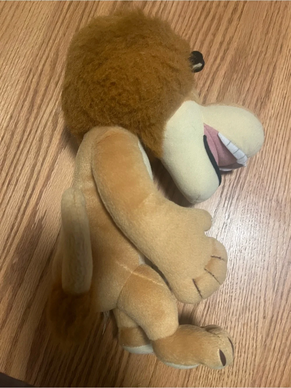 Madagascar Escape 2 Africa Alex - The Lion Plush-Dreamworks